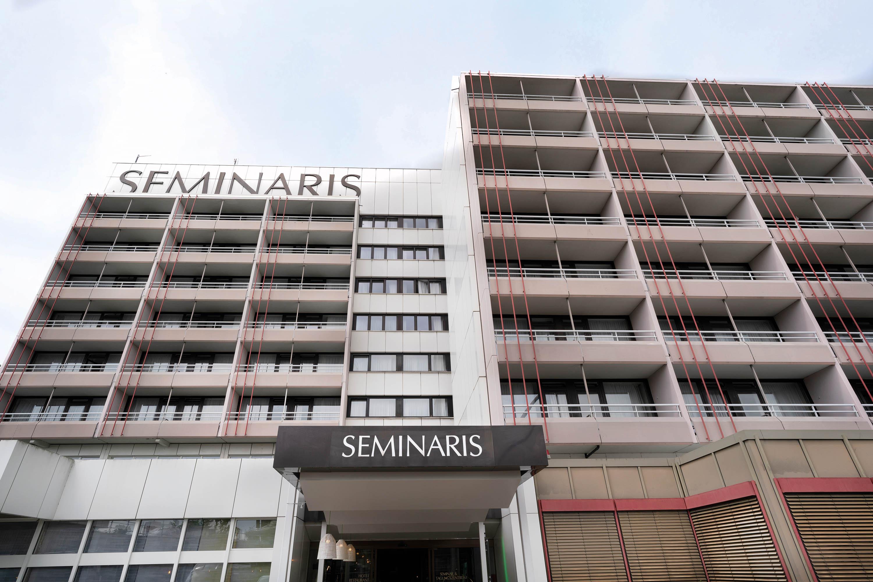 Seminaris Hotel Lueneburg Exterior photo